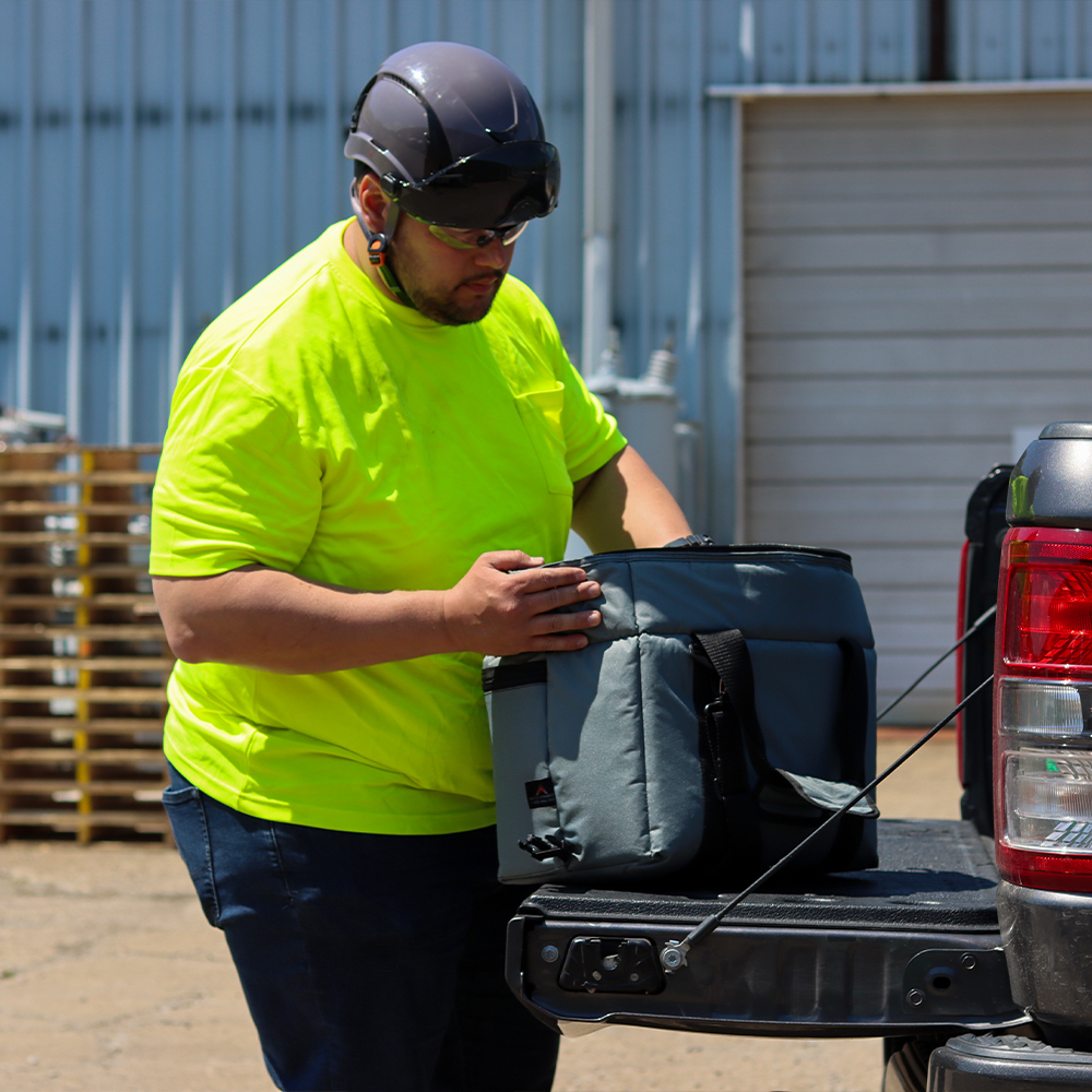 COOLER BAG - Image 10