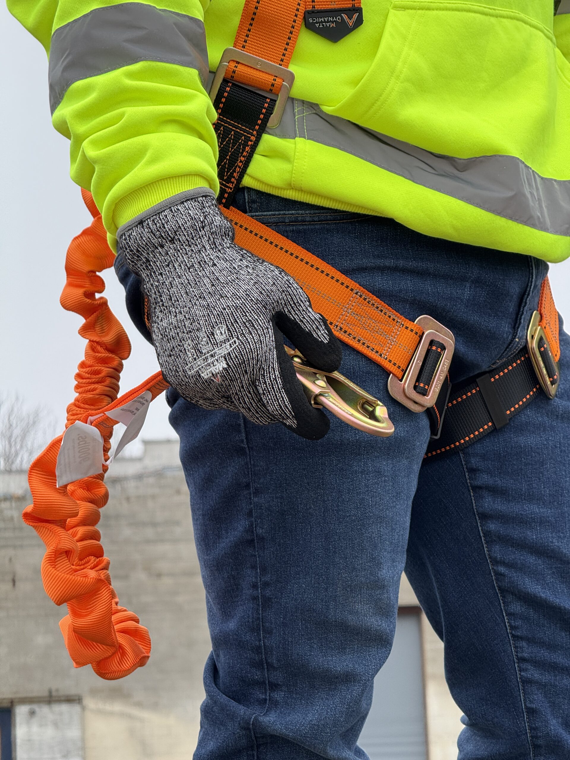 Malta Dynamics Universal-Sized Warthog Pass-Thru Safety Harness Kit <span class="title-excerpt">Full Body Fall Protection with 4.5-6’ Shock Absorbing Stretch Lanyard, OSHA/ANSI Compliant</span> - Image 7